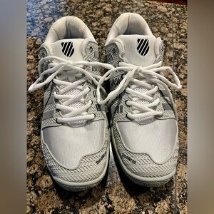 K-Swiss Men's Hypercourt Tennis Shoe